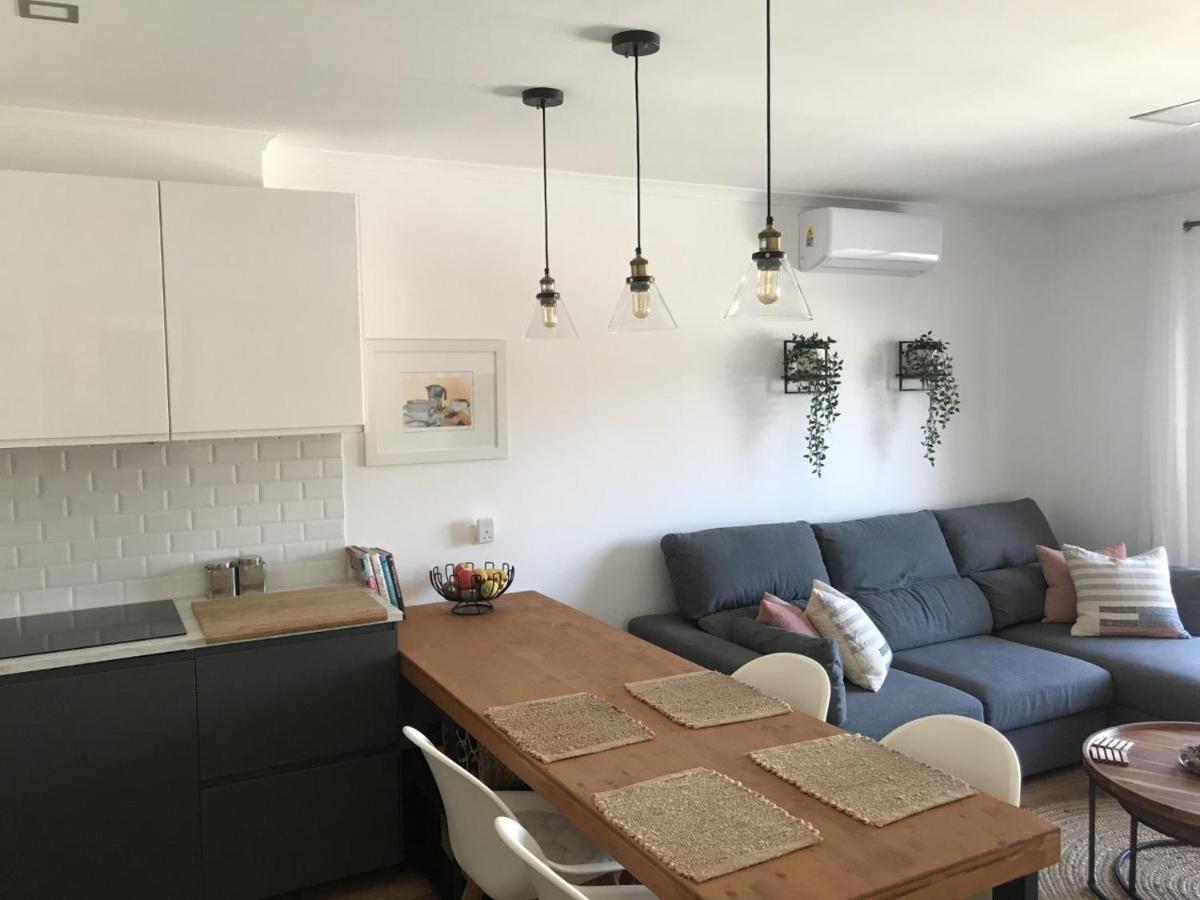 Cosy Top Floor Apartment การ์วอยโร ภายนอก รูปภาพ